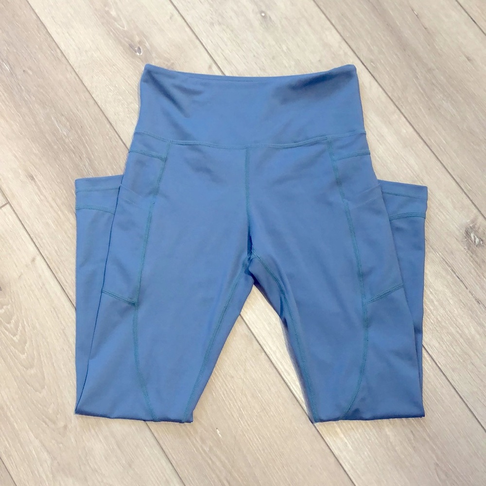 Zyia blue pocket light n tight high-rise. 7/8 24” size 4. Like new.